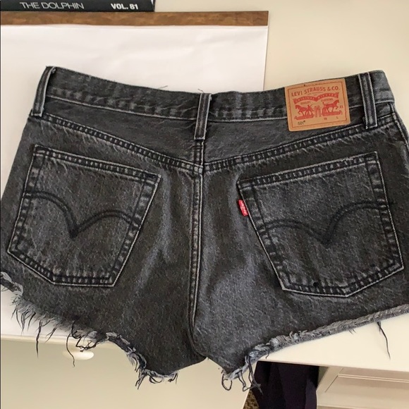 Black Levi’s Shorts - Picture 7 of 7